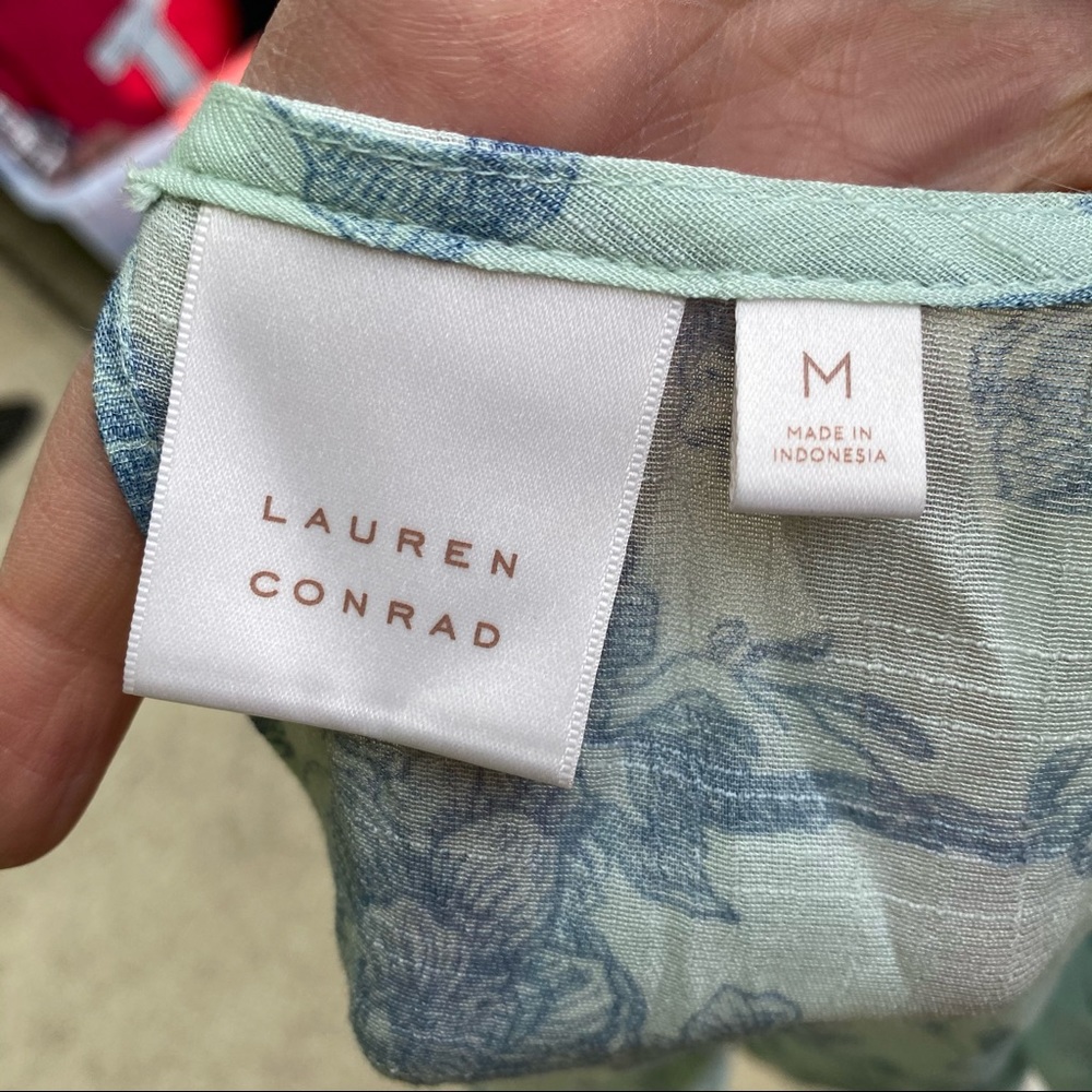 Lauren Conrad Bell Sleeve Floral Boho Top - Picture 7 of 7